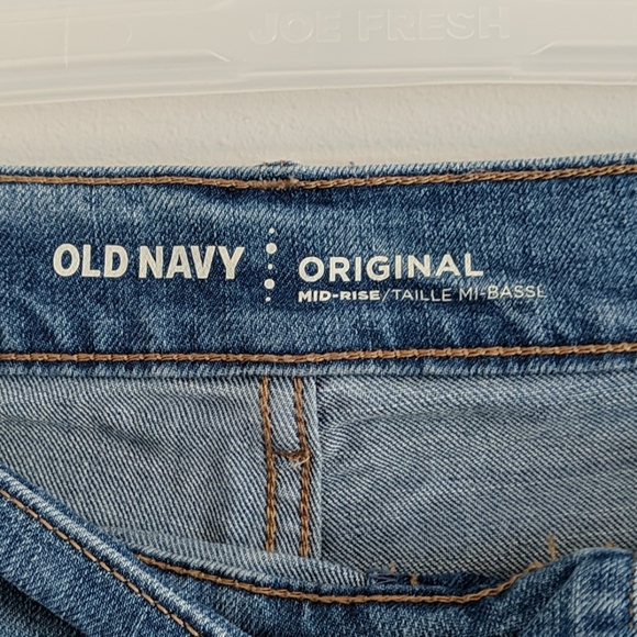 Old Navy boyfriend jean - Picture 2 of 3